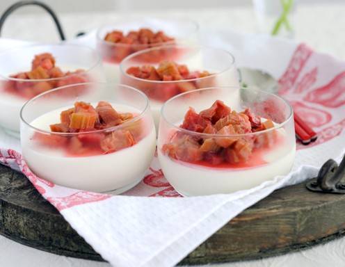 Rhabarber Panna Cotta Rezept