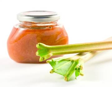 Mehrfruchtmarmelade mit "Schwips" Mehrfruchtmarmelade mit "Schwips"