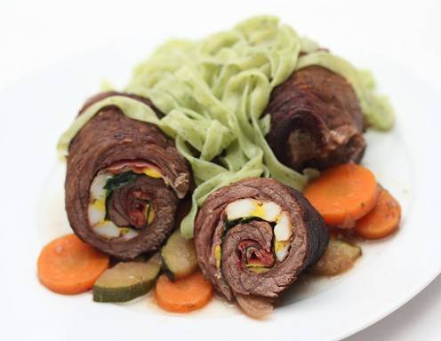 Rindsrouladen mit Bärlauch und Ei Rezept