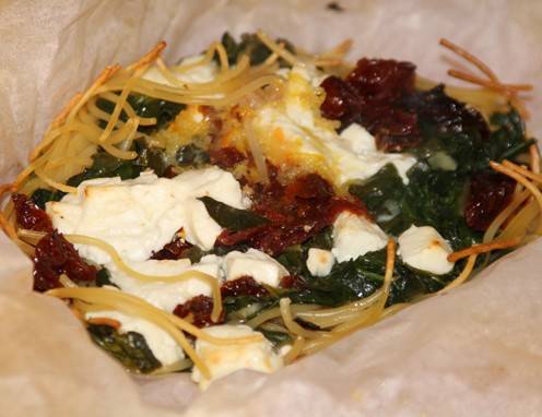 Rezept für Spaghetti mit Spinat im Pergament