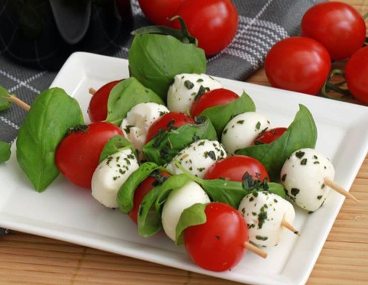 Mozzarella-Spieße Mozzarella-Spieße