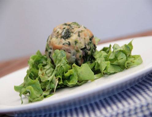 Spinat-Schafkäse-Knödel aus dem Dampgarer