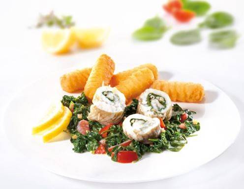 Gefüllte Schollenfilet-Röllchen mit Spinat und Pinienkernen Rezept