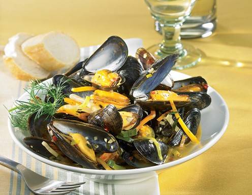 Miesmuscheln im Weißweinsud Rezept
