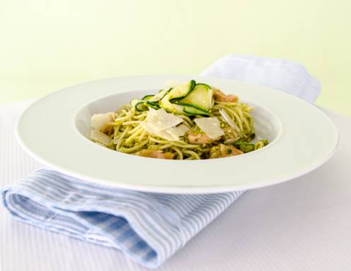 Spaghetti mit Lachs und Zucchini Rezept