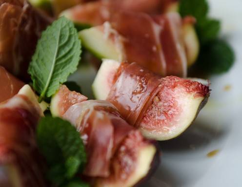 Rezept für Feigen in Parmaschinken gewickelt