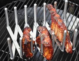 <p>Am Griller am besten eine Halterung für die einzelnen Stücke verwenden - so sparen Sie das Umdrehen.</p> <p>Am Griller am besten eine Halterung für die einzelnen Stücke verwenden - so sparen Sie das Umdrehen.</p>