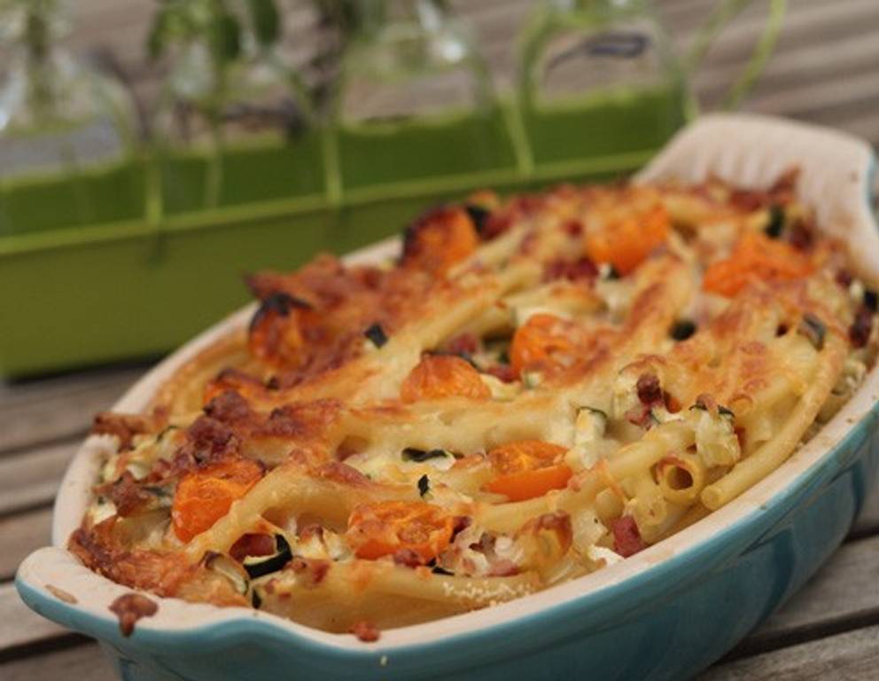 Makkaroniauflauf mit Zucchini Makkaroniauflauf mit Zucchini