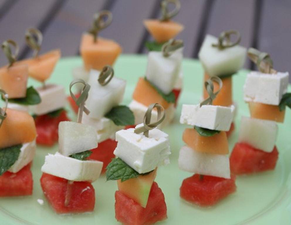 Schafskäse-Melonen-Türmchen Schafskäse-Melonen-Türmchen