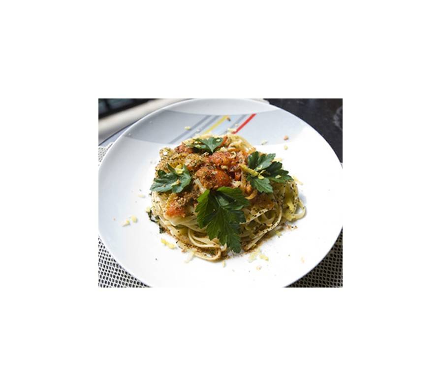 Spaghetti mit Seeigeln und Bottarga