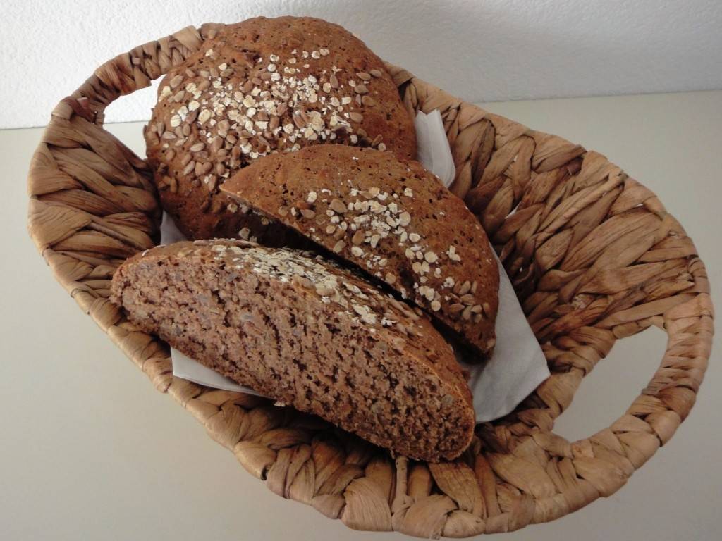 Roggenvollkornbrot mit Sonnenblumenkernen aus Südtirol Rezept - ichkoche.at