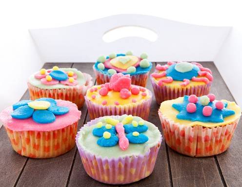 <p>Schmetterlingspracht am Cupcake.</p>