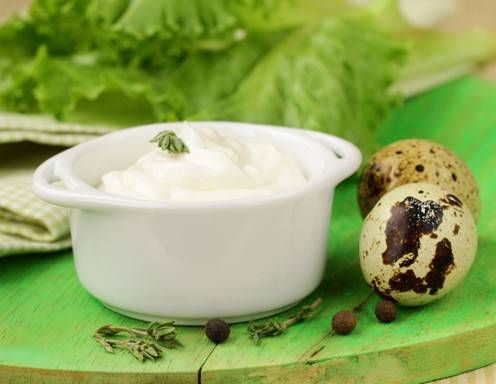 Mayonnaise aus Wachteleiern Rezept