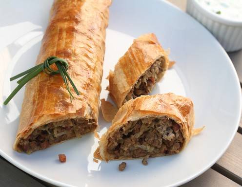 Faschierter Krautstrudel Rezept