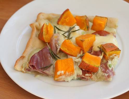 Flammkuchen mit Kürbis