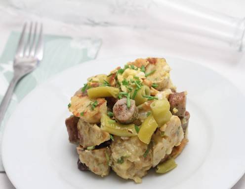 Knödel mit Ei und Würstel Rezept