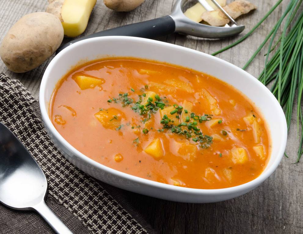 Erdäpfelgulasch auf Wiener Art Erdäpfelgulasch auf Wiener Art