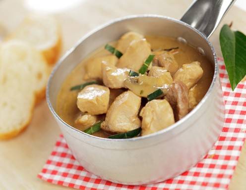 Putenrahmgeschnetzeltes Rezept