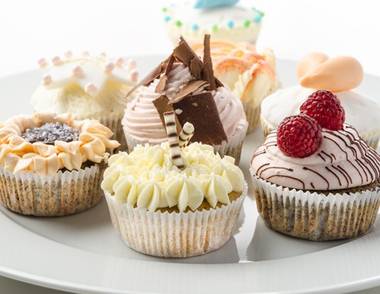 Cupcakes  Sie sehen dieses Bild nicht? Klicken Sie mit der rechten Maustaste darauf und wählen Sie „Bilder herunterladen.“