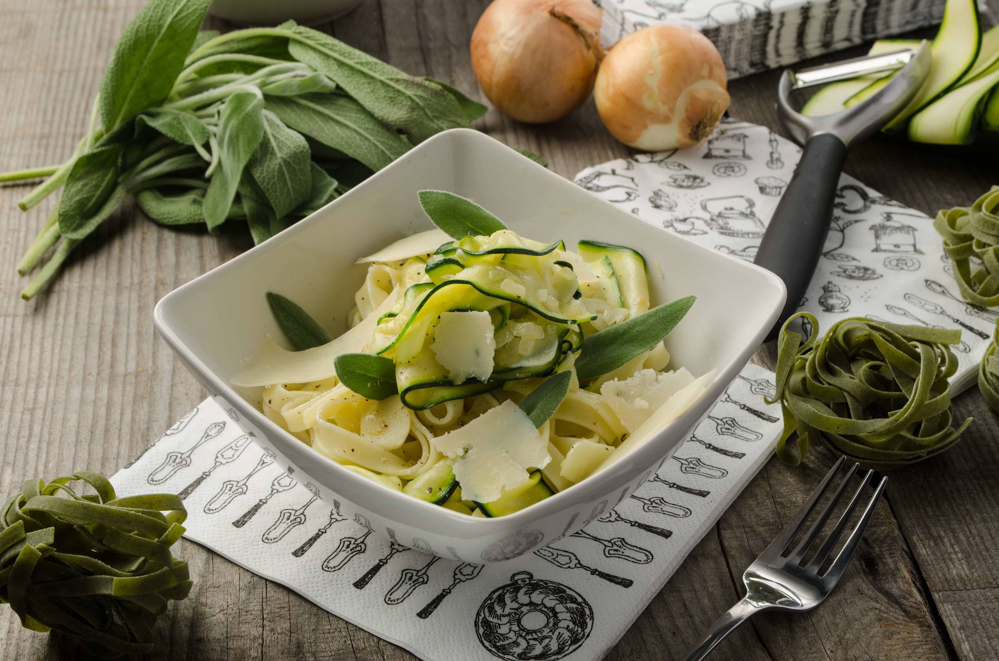 Zucchini Tagliatelle Rezept