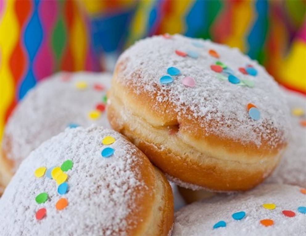 Faschingskrapfen nach Hausfrauenart Faschingskrapfen nach Hausfrauenart