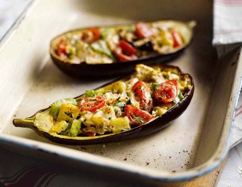 Gefüllte Melanzani / Auberginen Rezept - ichkoche.at Gefüllte Melanzani / Auberginen Rezept - ichkoche.at