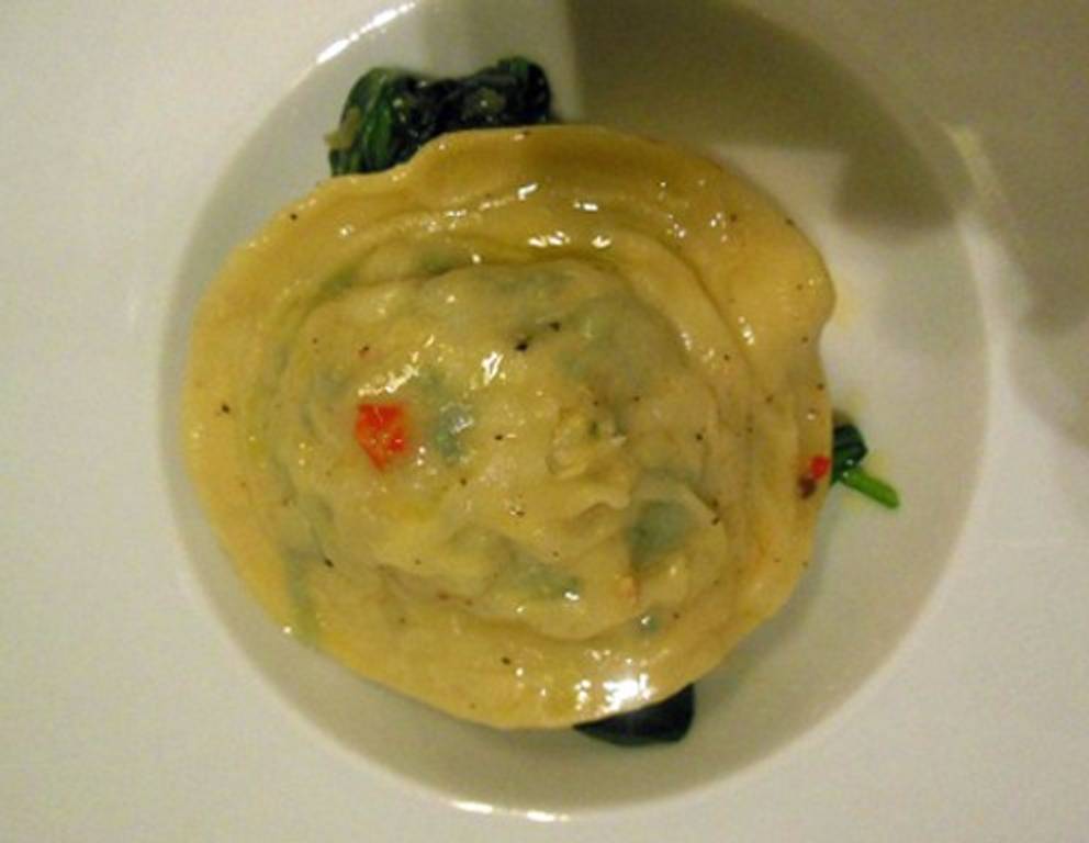 Garnelen-Ravioli auf Blattspinat Garnelen-Ravioli auf Blattspinat