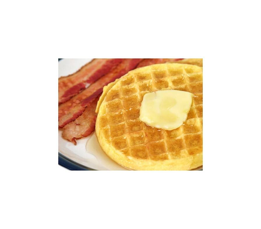 Pikante Oliven-Pfefferoni-Waffeln mit knusprigem Speck