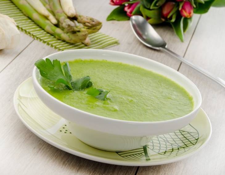 Grüne Spargelsuppe Grüne Spargelsuppe