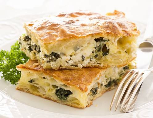 Ispanakli Börek - Teigblätter mit Spinatfüllung Rezept - ichkoche.ch