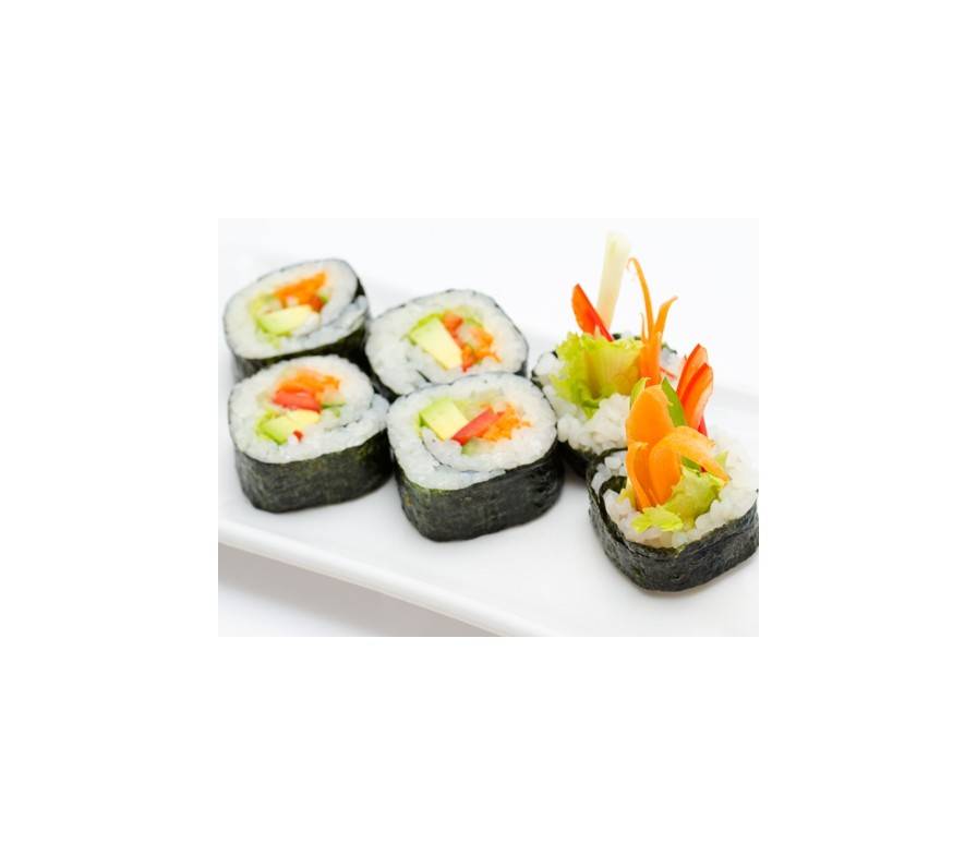 Selbstgemachte Maki mit Gemüse