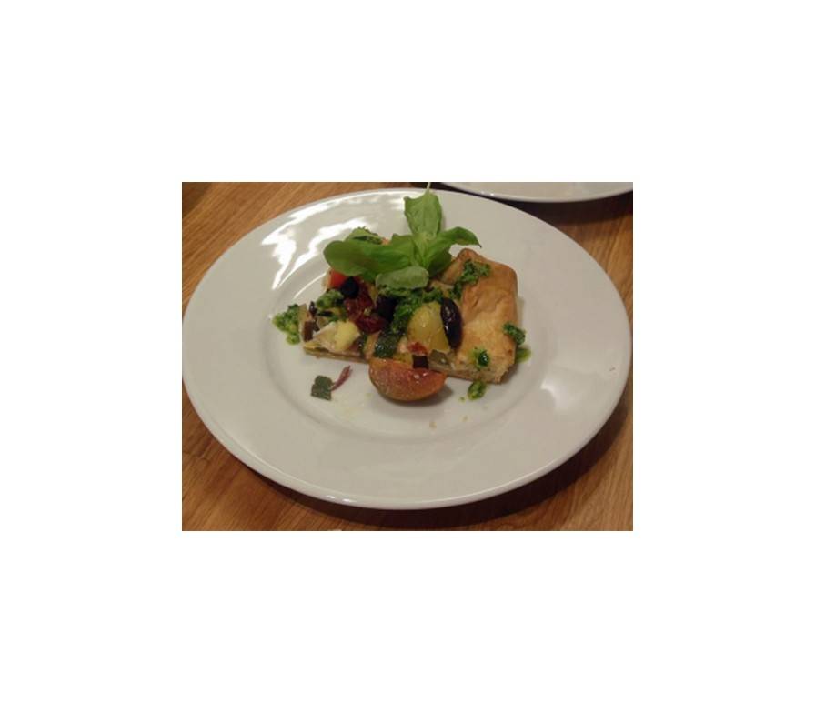 Mediterrane Gemüsetarte mit Bärlauchpesto Rezept - ichkoche.de