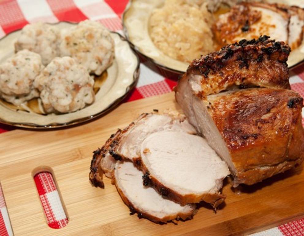 Omas Schweinsbraten Omas Schweinsbraten