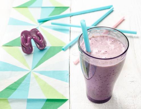 Heidelbeer-Shake Rezept - ichkoche.at Heidelbeer-Shake Rezept - ichkoche.at