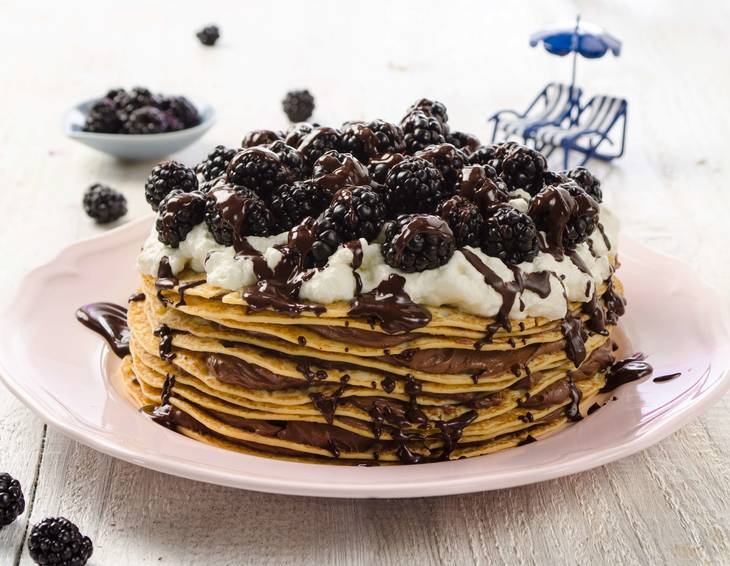 Brombeer-Palatschinken-Torte Brombeer-Palatschinken-Torte