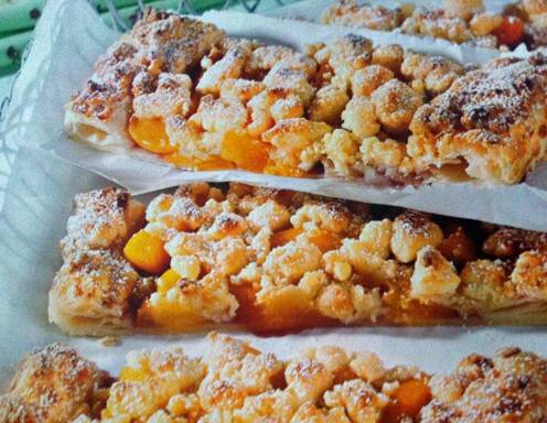  	Pfirsisch-Streuselkuchen Rezept