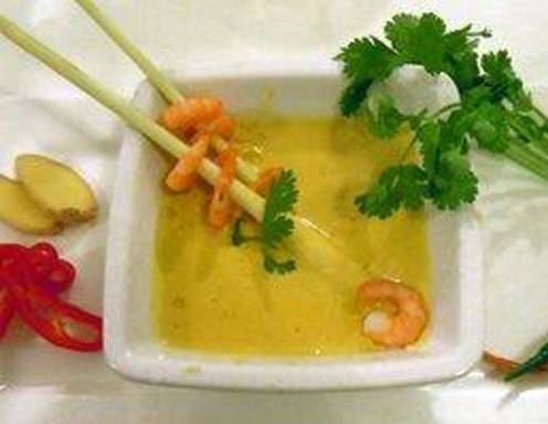 Thaisuppe mit Garnelen