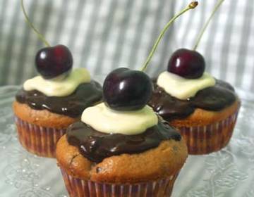 Schoko-Kirsch-Muffins Schoko-Kirsch-Muffins