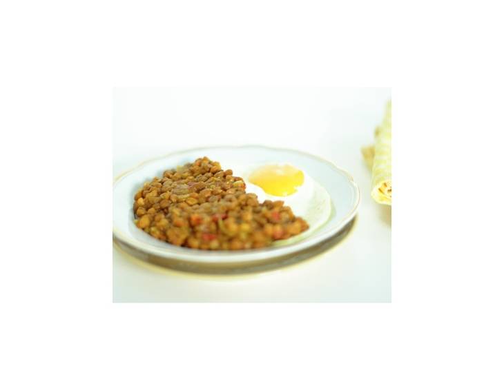 Currylinsen mit Spiegelei Currylinsen mit Spiegelei