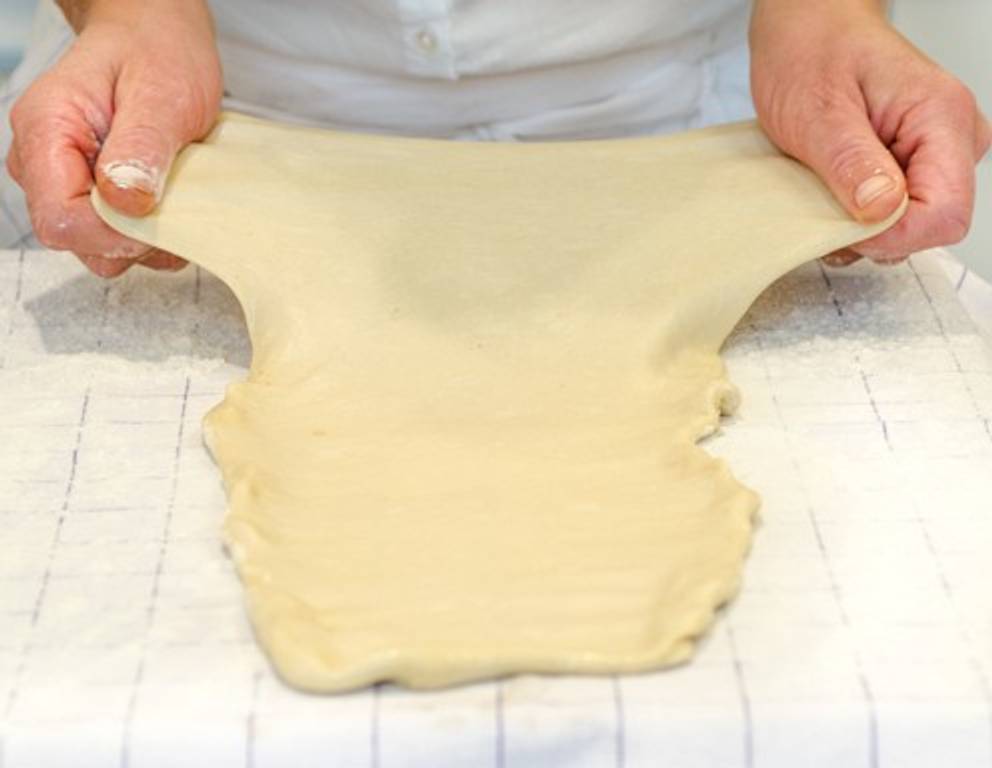 Tipps & Tricks für perfekten Strudelteig Tipps & Tricks für perfekten Strudelteig