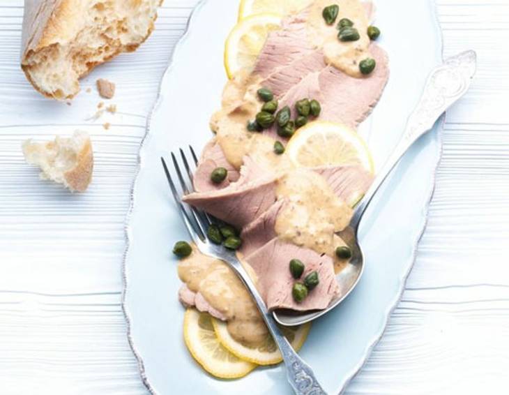 Kalbfleisch in Thunfischsauce aus dem Dampfgarer Kalbfleisch in Thunfischsauce aus dem Dampfgarer