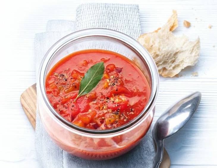 Kirschtomaten-Mango Suppe aus dem Dampfgarer Kirschtomaten-Mango Suppe aus dem Dampfgarer