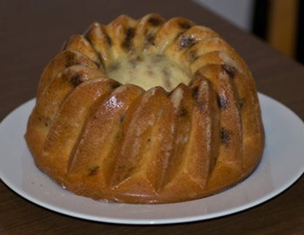 Buttermilchgugelhupf Buttermilchgugelhupf