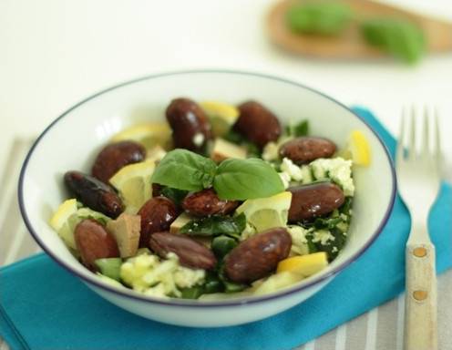 Zitronen-Käferbohnensalat mit Tofu