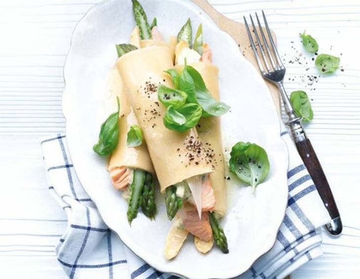 Cannelloni mit Lachs-Spargel-Füllung aus dem Dampfgarer