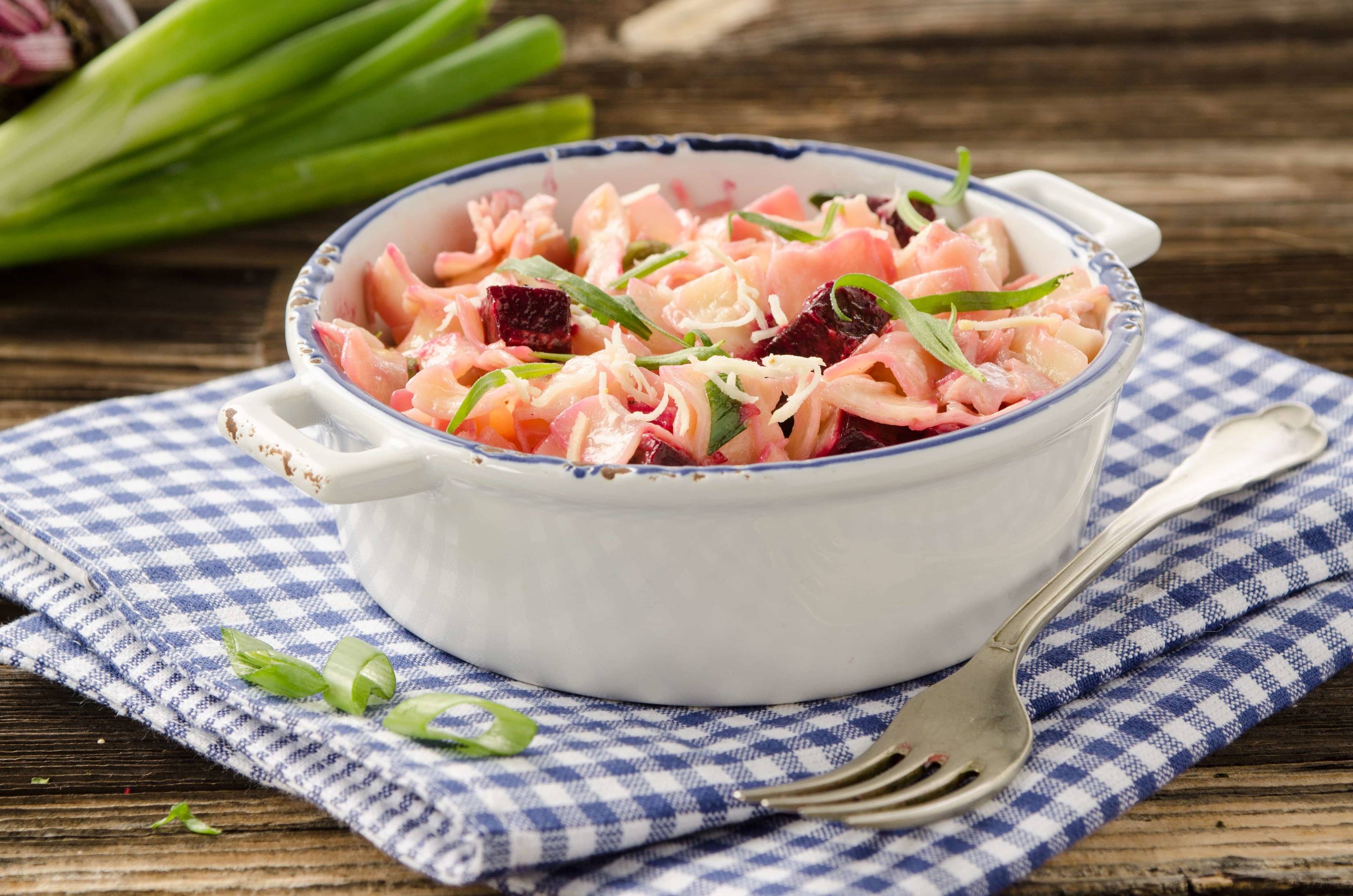 Schinkenfleckerln mit Roten Rüben Rezept - ichkoche.at Schinkenfleckerln mit Roten Rüben Rezept - ichkoche.at