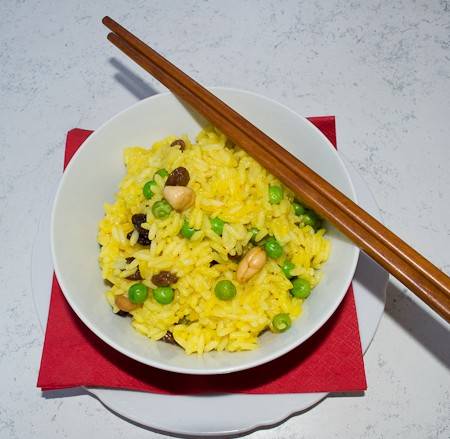 Gemüsereis mit Safran Rezept - ichkoche.ch Gemüsereis mit Safran Rezept - ichkoche.ch