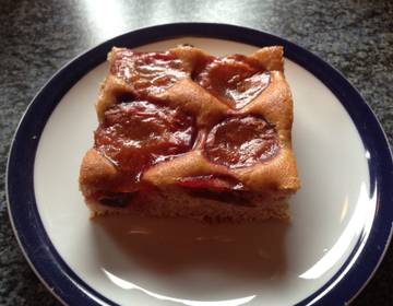 Dinkelvollkorn-Zwetschgenkuchen Dinkelvollkorn-Zwetschgenkuchen
