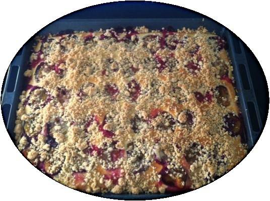 Zwetschkenkuchen mit Crumble Rezept - ichkoche.de