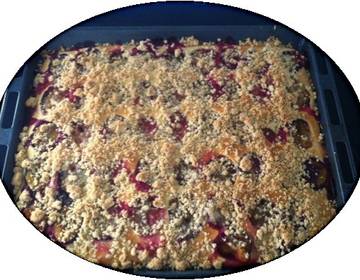 Zwetschkenkuchen mit Crumble